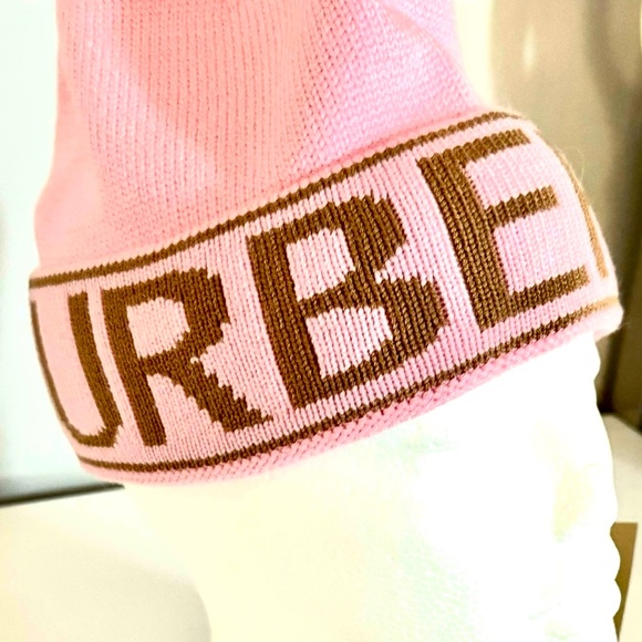 BURBERRY NEW PINK & GOLD BEANIE HAT - Picture 4 of 5